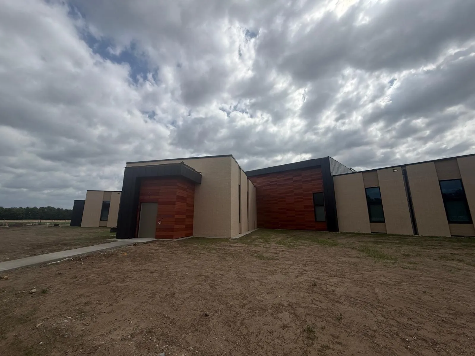 Wichita Behavioral Health — Terracotta rainscreen installation. (2/9)