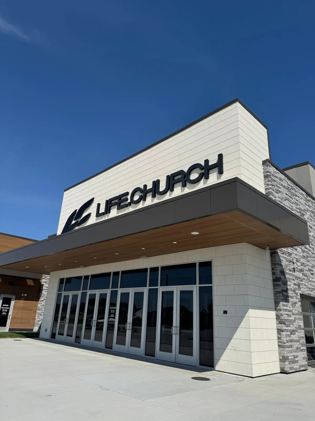 Life Church — Installation of both exterior cladding systems: ACM and Nichiha AWP 3030. (3/11)