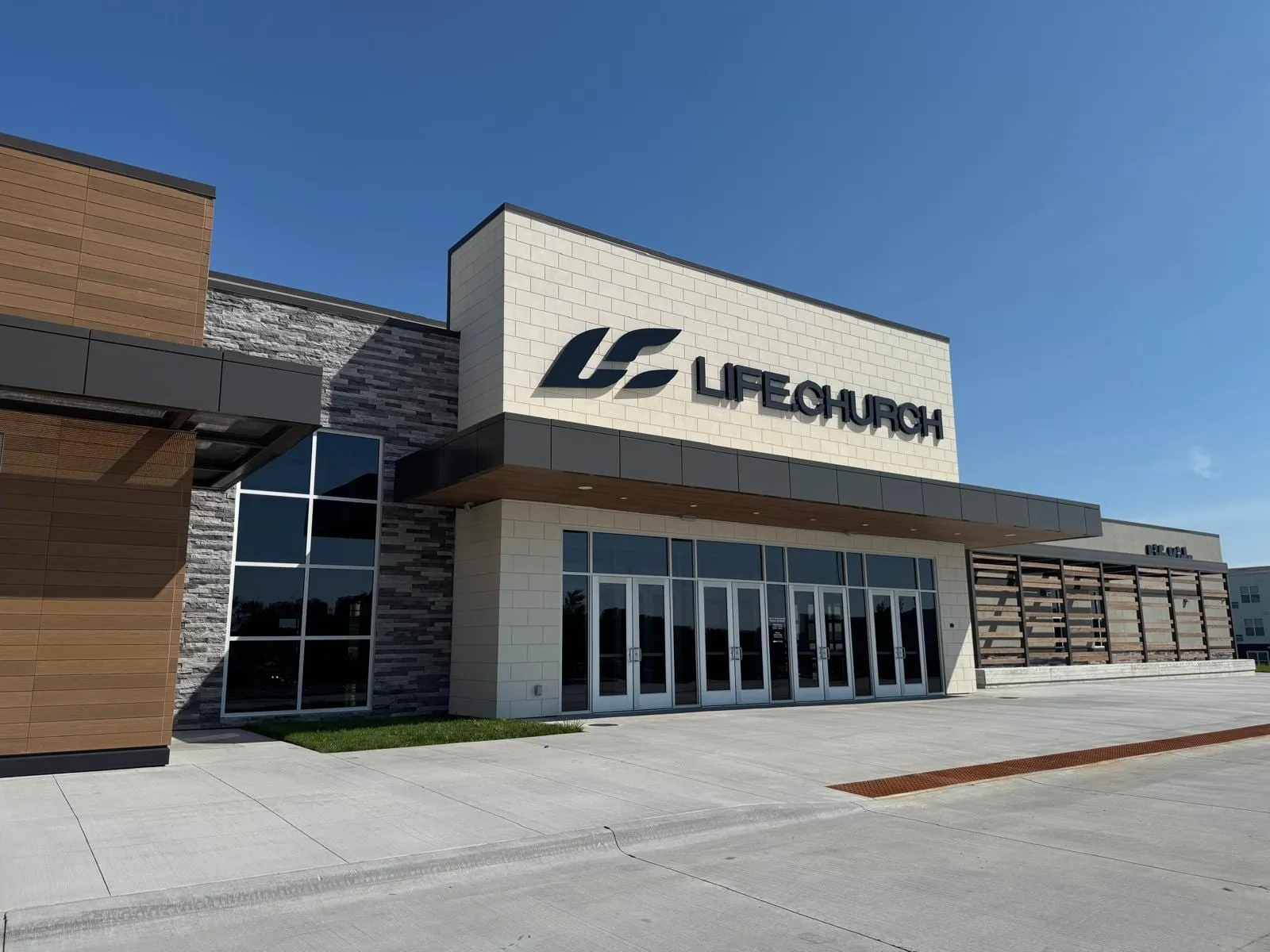 Life Church — Installation of both exterior cladding systems: ACM and Nichiha AWP 3030. (4/11)